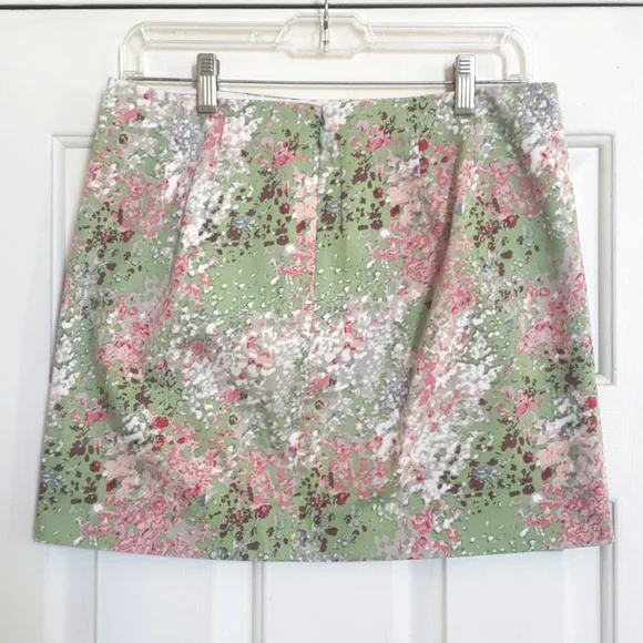 J.CREW Watercolor Floral Mini Skirt Pink Green Cotton Stretch Size 4 - Picture 4 of 12